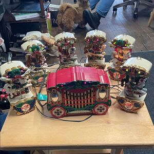 Vintage 1990s Mr. Christmas Musical Holiday Carousel Set